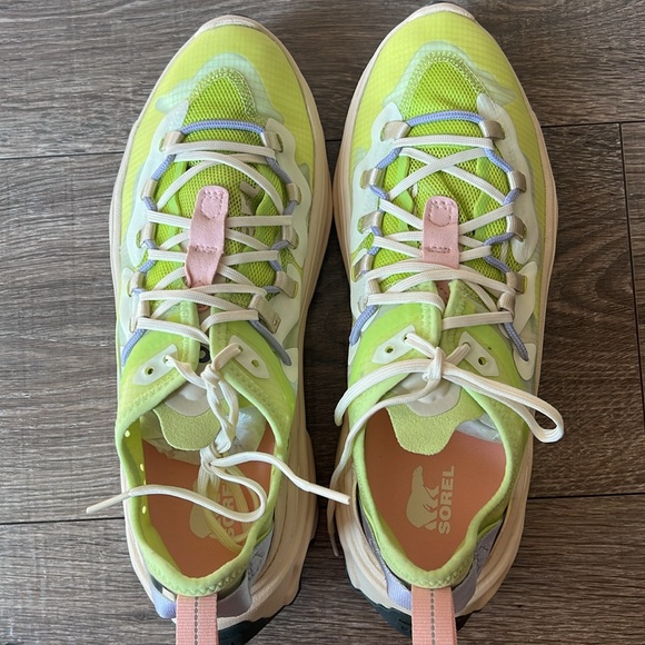 NWOB Sorel Kinetic breakthru Tech lace Sneakers Green - Picture 8 of 8